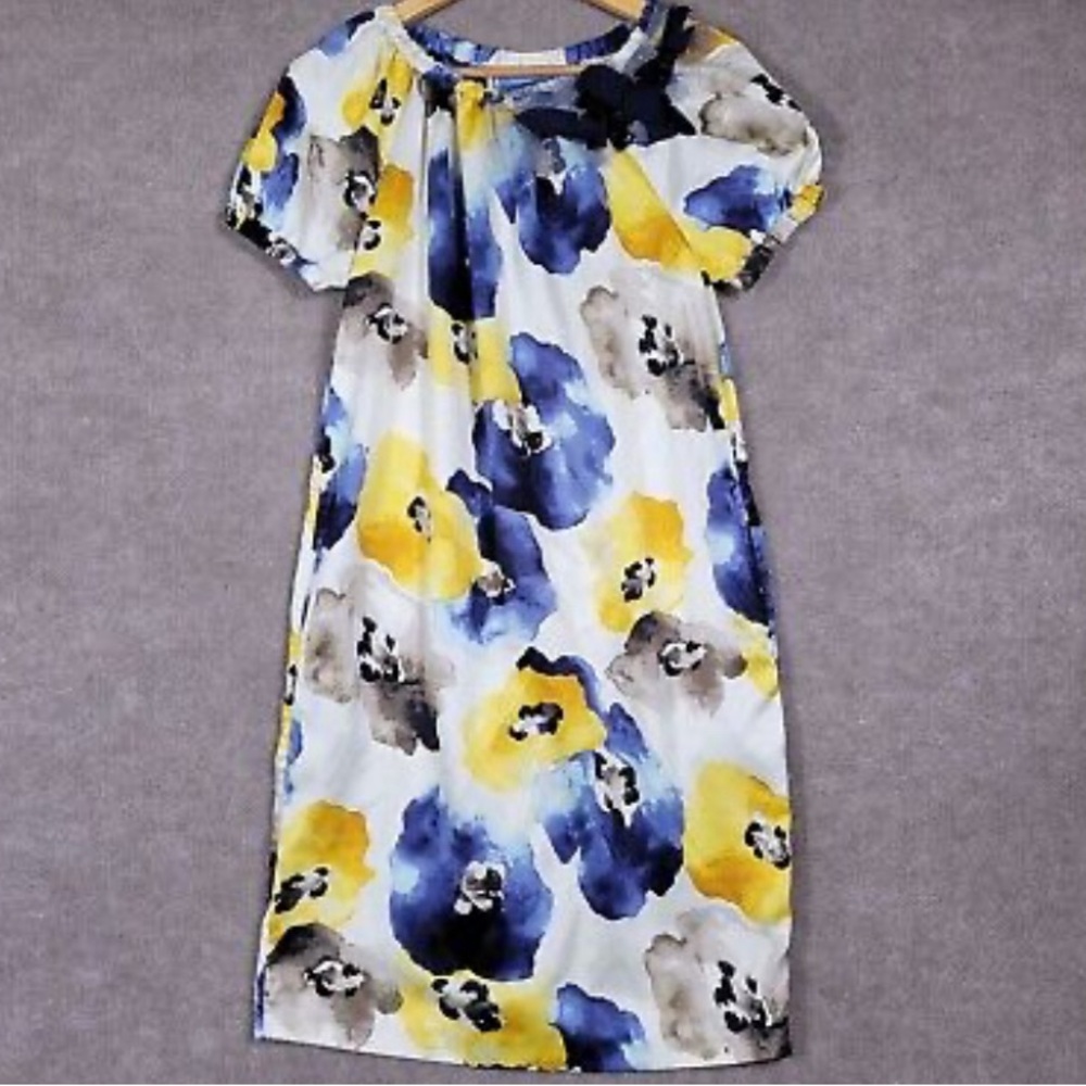 Simply Vera Wang Petite Large with Pockets!